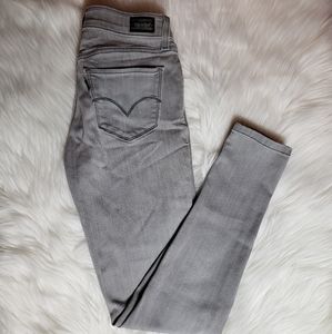 Levi's skinny jeans
